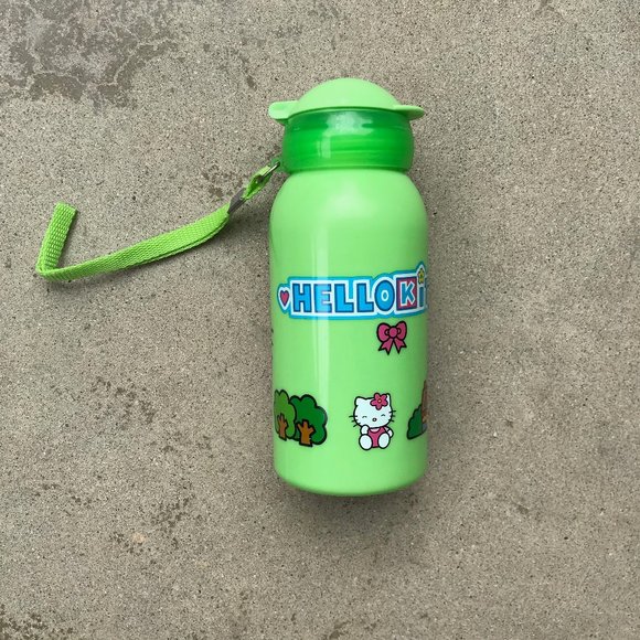 Bundle Sale! Hello Kitty Water Bottle - Picture 2 of 5